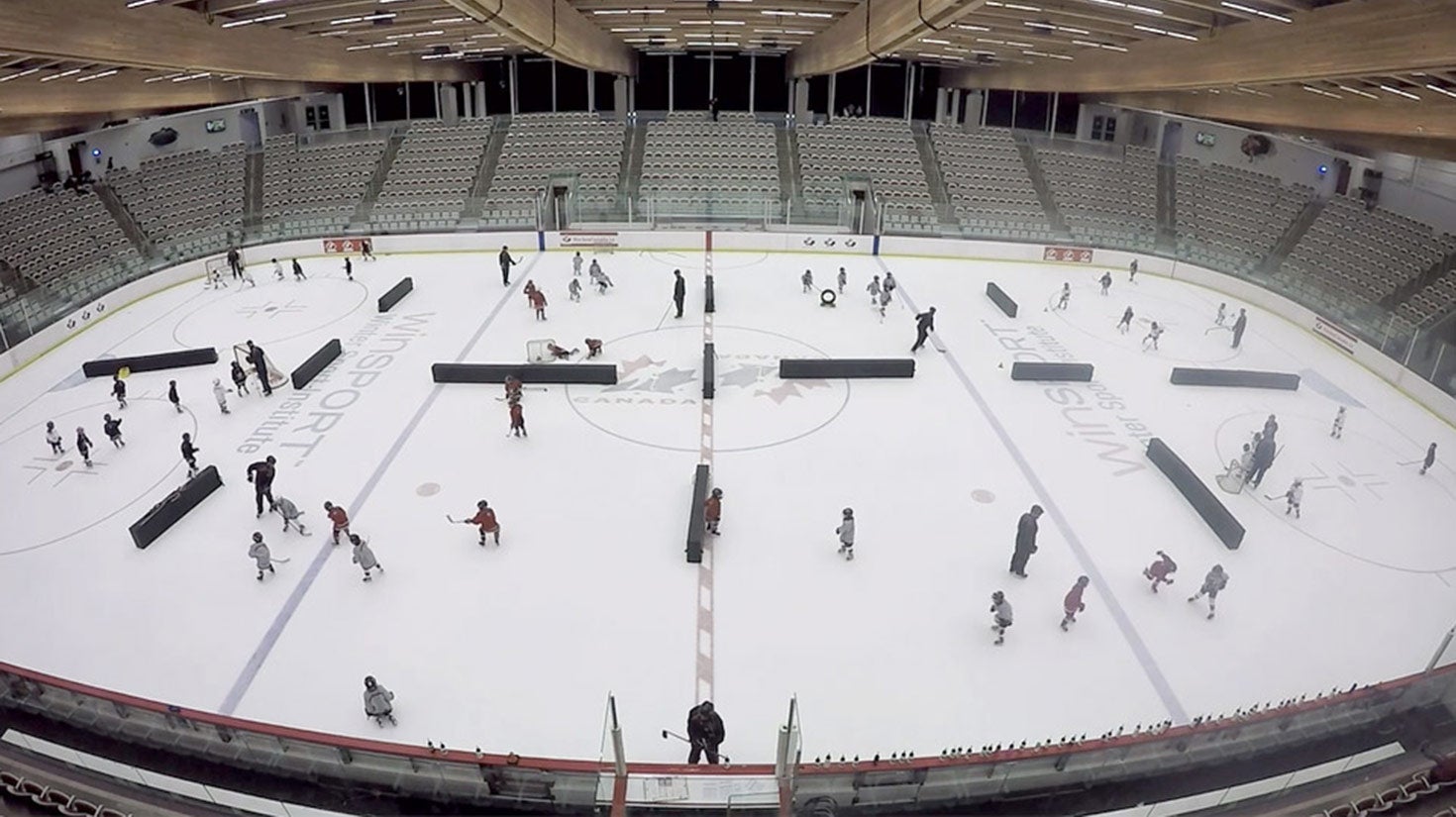 ip bb rink overhead??w=640&h=360&q=60&c=3