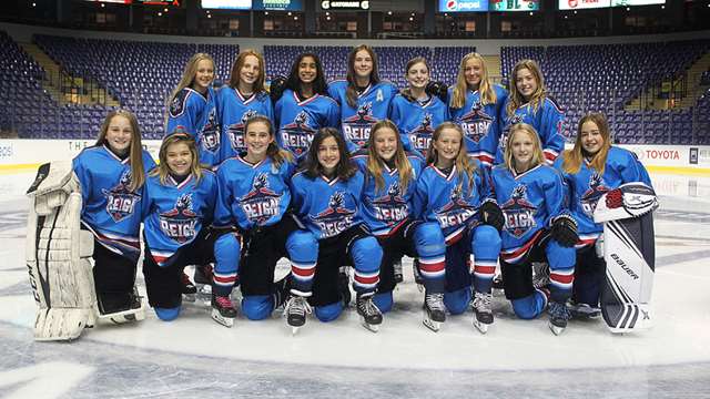 2019 capital region female minor hockey team photo??w=640&h=360&q=60&c=3