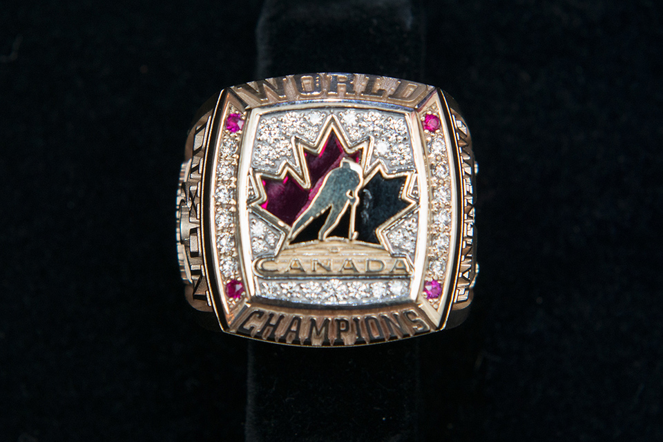 hockey championship rings