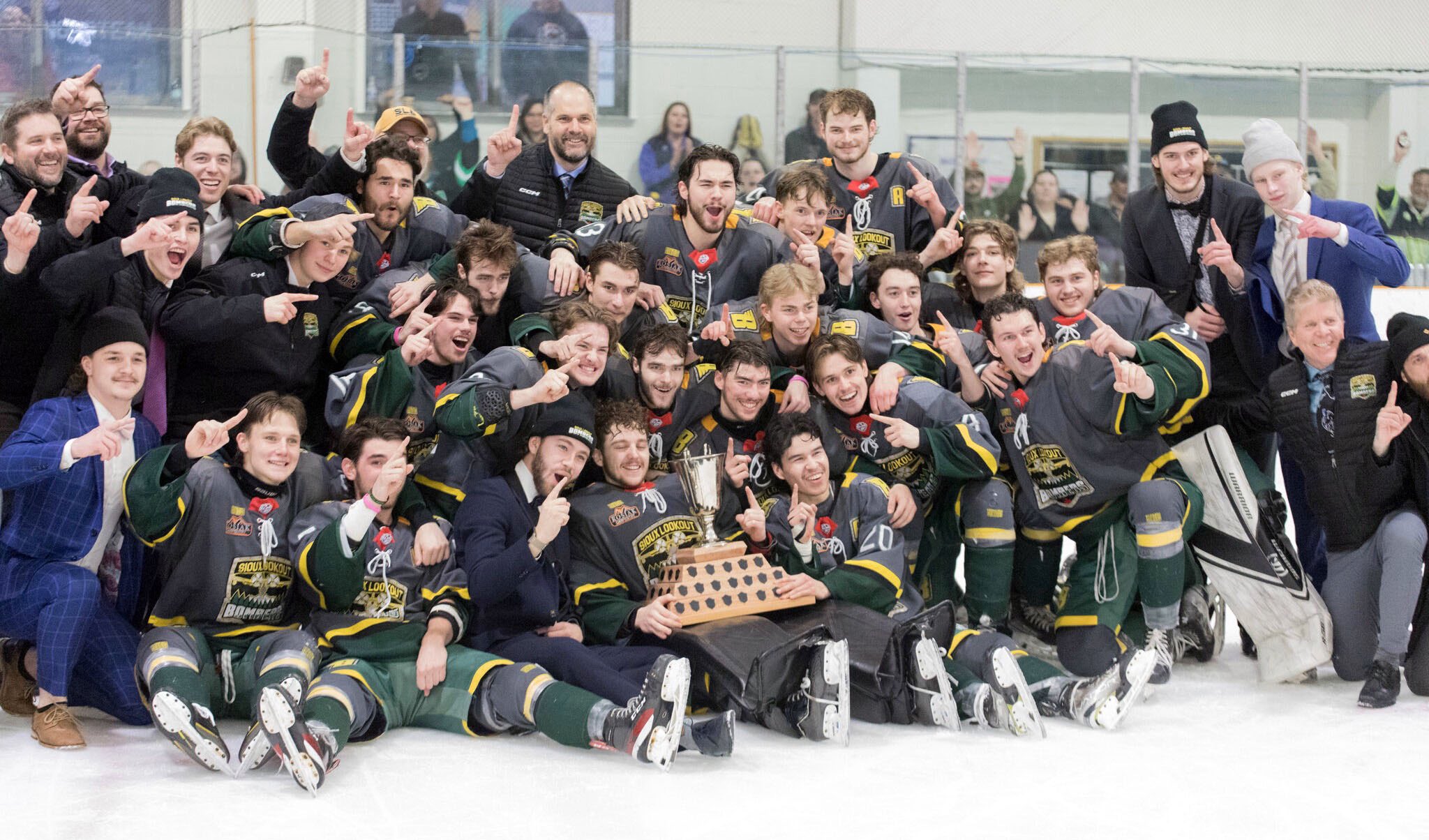 Road to the 2024 Centennial Cup: Sioux Lookout Bombers | Hockey Canada