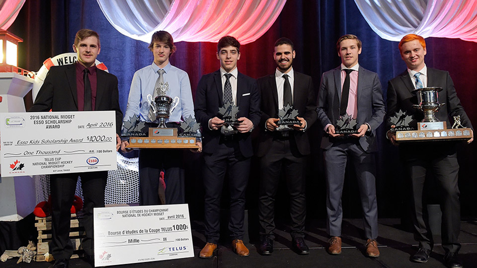 2016 TELUS Cup award winners announced in Quispamsis, N.B. | Hockey Canada