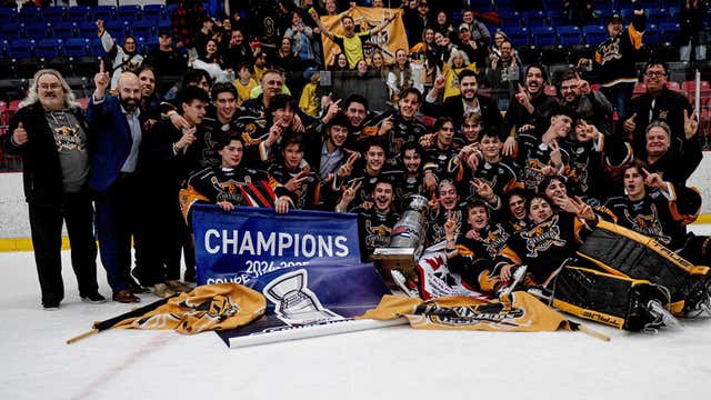 2025 telus cup chevaliers de levis??w=640&h=360&q=60&c=3
