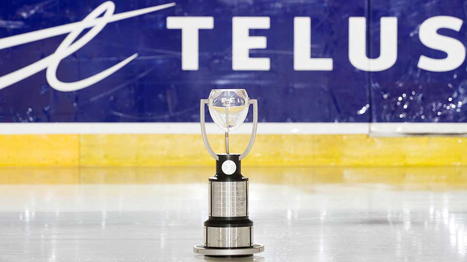 telus cup trophy??w=640&h=360&q=60&c=3