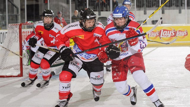 dec18 czesui??w=640&h=360&q=60&c=3