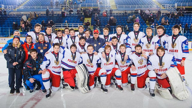 2014 wu17hc jan04 querus 640??w=640&h=360&q=60&c=3