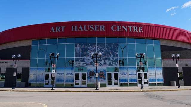 2023 esso cup art hauser centre??w=640&h=360&q=60&c=3