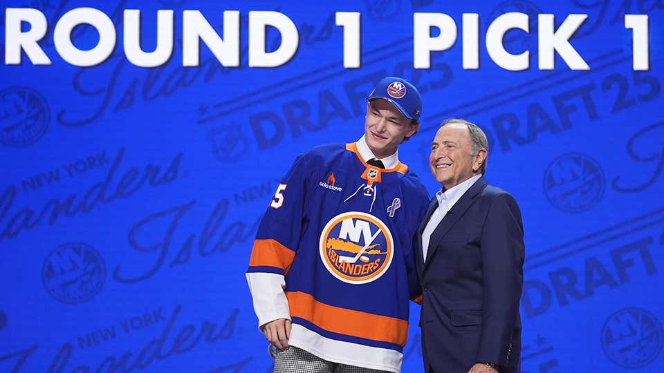 2025 news nhl draft matthew schaefer