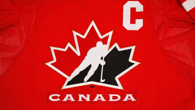 canada red jersey logo captain 640
