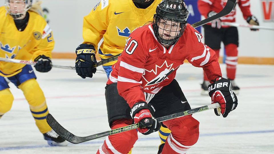 2016 wwc blayre turnbull??w=640&h=360&q=60&c=3