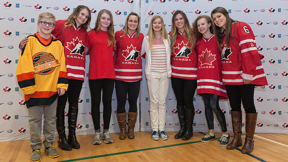 Canada women's hockey team blanked by Alberta Junior-A men's squad