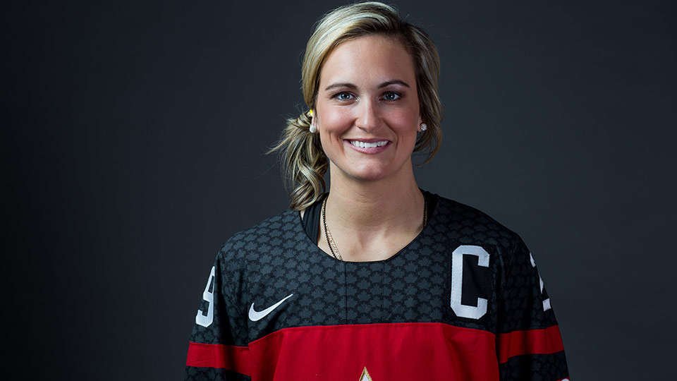 Marie-Philip Poulin becomes first female hockey player to win Canada's  athlete of the year honour - The Globe and Mail