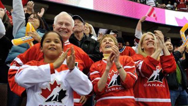 Governor General loves hockey; Patron David Johnston a natural
